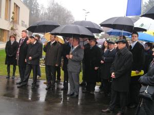 Nova šola Toneta Pavčka slovesno odprla svoje duri. Mirnopečani ponosni na novo pridobitev