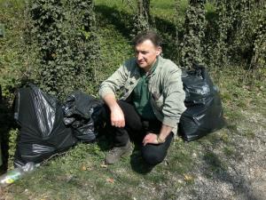 Občina s šolo in društvi organizirala tradicionalno akcijo čiščenja okolja