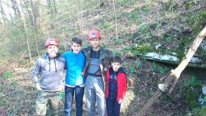 Občina s šolo in društvi organizirala tradicionalno akcijo čiščenja okolja