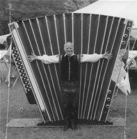 LojzeSlak_InHarmonikaZDA_small